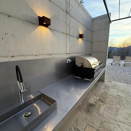 Luxury In Le Marche With Heated Private Pool, Panoramic Sibillini Views And Airco *