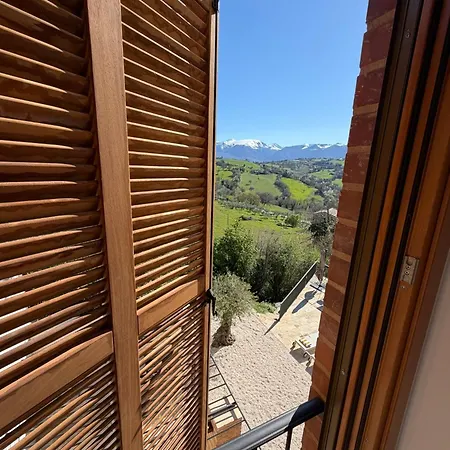 Luxury In Le Marche With Heated Private Pool, Panoramic Sibillini Views And Airco * Gualdo di Macerata